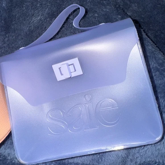 Saie Peach Mini Vanity Makeup Case - Picture 4 of 4